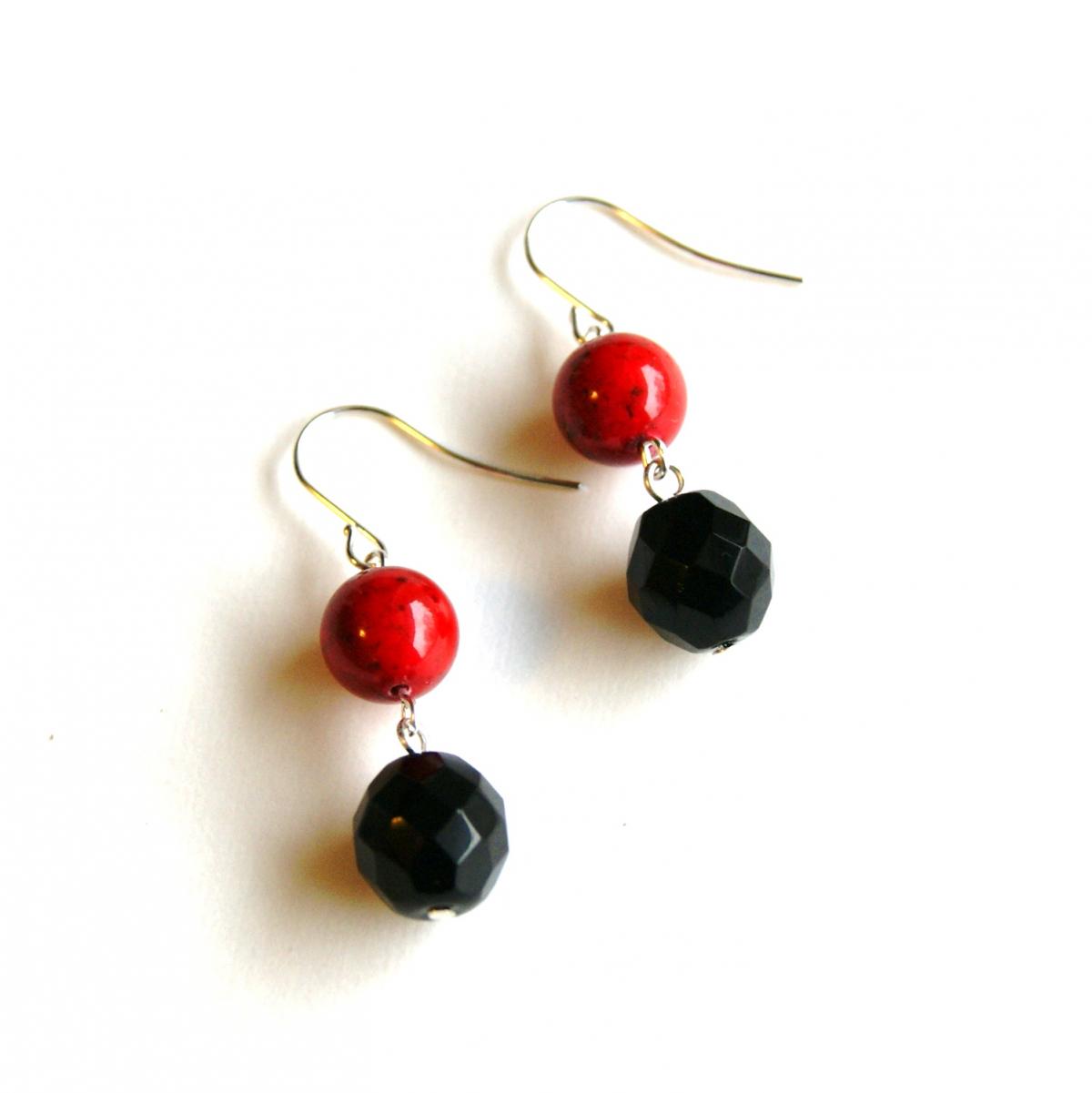 Cranberry And Black Beaded Earrings