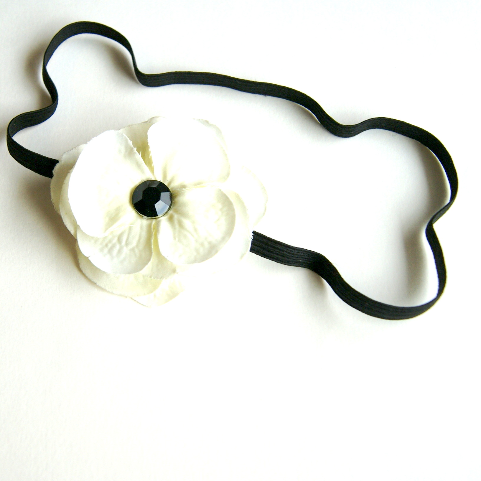 Black And White Flower Headband on Luulla