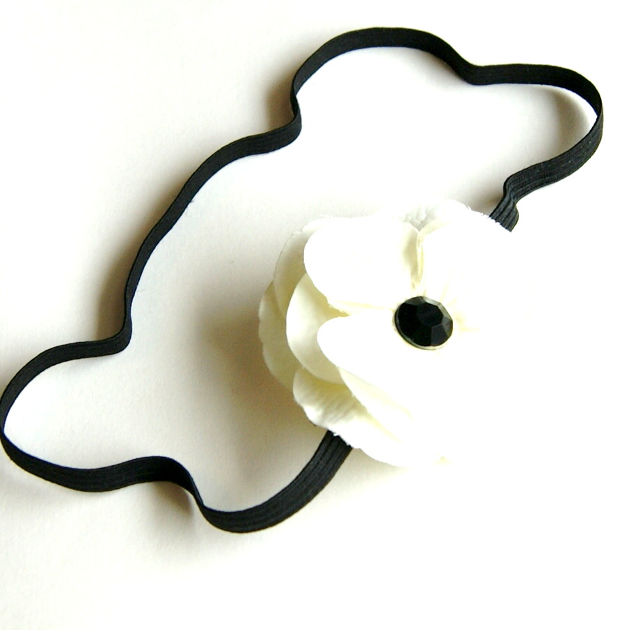 Black And White Flower Headband on Luulla